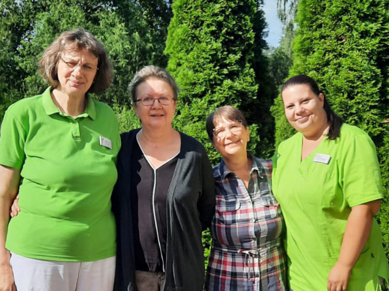 Gabriela Gieser nimmt Abschied von ihrem Team (2.v.l.)