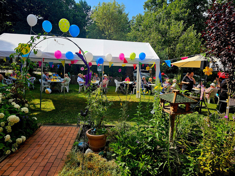 Sommerfest im Sommergarten - Immanuel Seniorenzentrum Kläre Weist